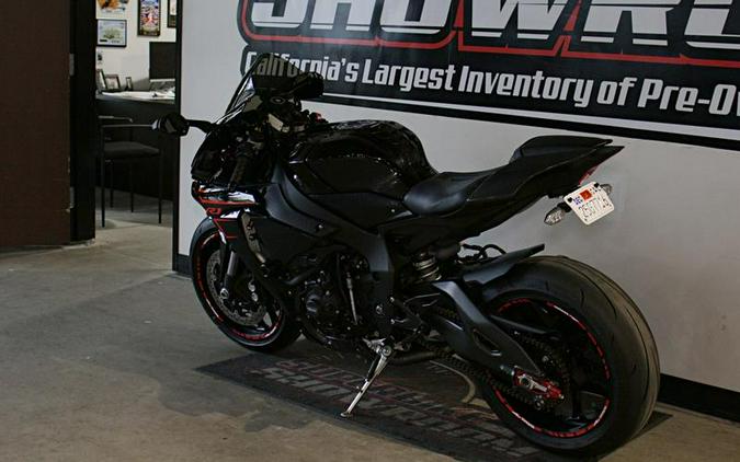 2017 Yamaha YZF-R1 Raven Black