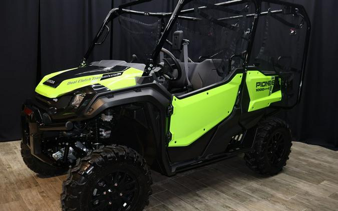 2024 Honda Pioneer 1000-5 Deluxe