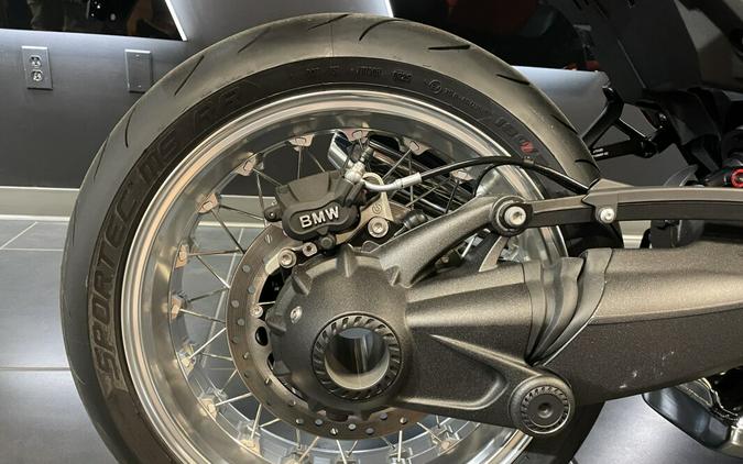 2026 BMW Motorrad R 12 nineT LAVA ORANGE METALLIC