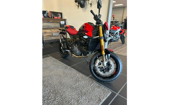 2025 Ducati Monster SP