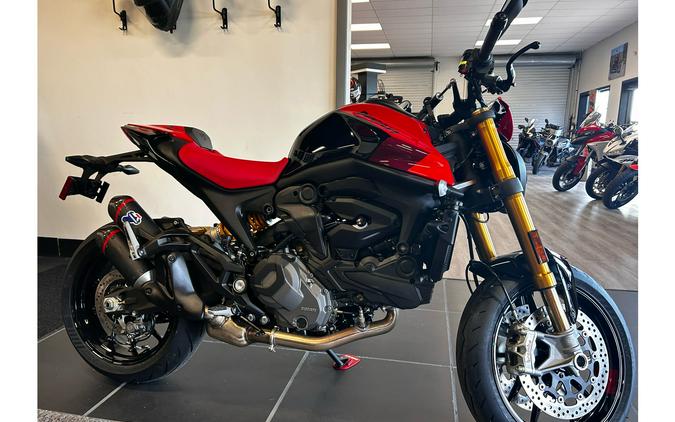 2025 Ducati Monster SP