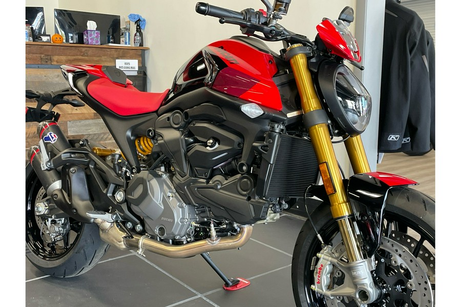 2025 Ducati Monster SP