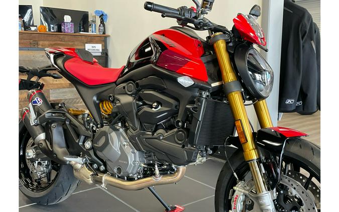 2025 Ducati Monster SP
