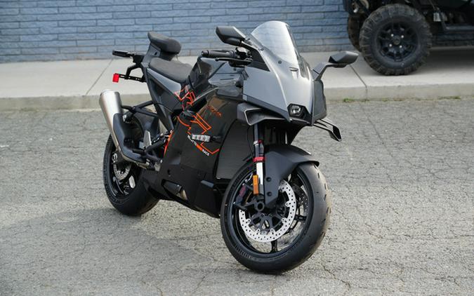 2026 KTM RC 990 R