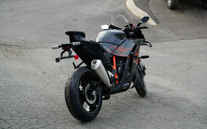2026 KTM RC 990 R