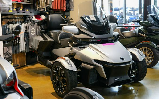 2023 Can-Am™ Spyder RT Limited