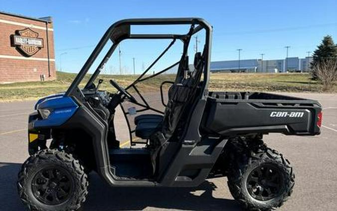 2023 Can-Am® Defender DPS HD9 Oxford Blue