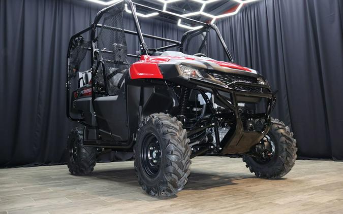 2024 Honda Pioneer 700-4