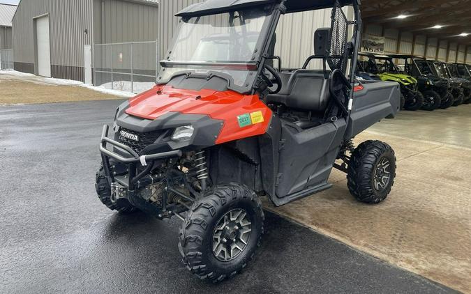 2019 Honda® Pioneer 700 Deluxe
