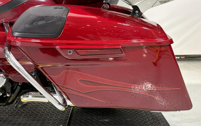 2016 Harley-Davidson® CVO™ Street Glide® Atomic Red with Candy Apple Flames