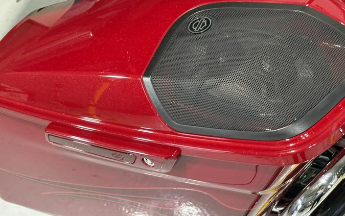 2016 Harley-Davidson® CVO™ Street Glide® Atomic Red with Candy Apple Flames