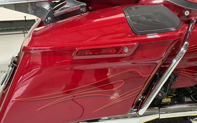 2016 Harley-Davidson® CVO™ Street Glide® Atomic Red with Candy Apple Flames