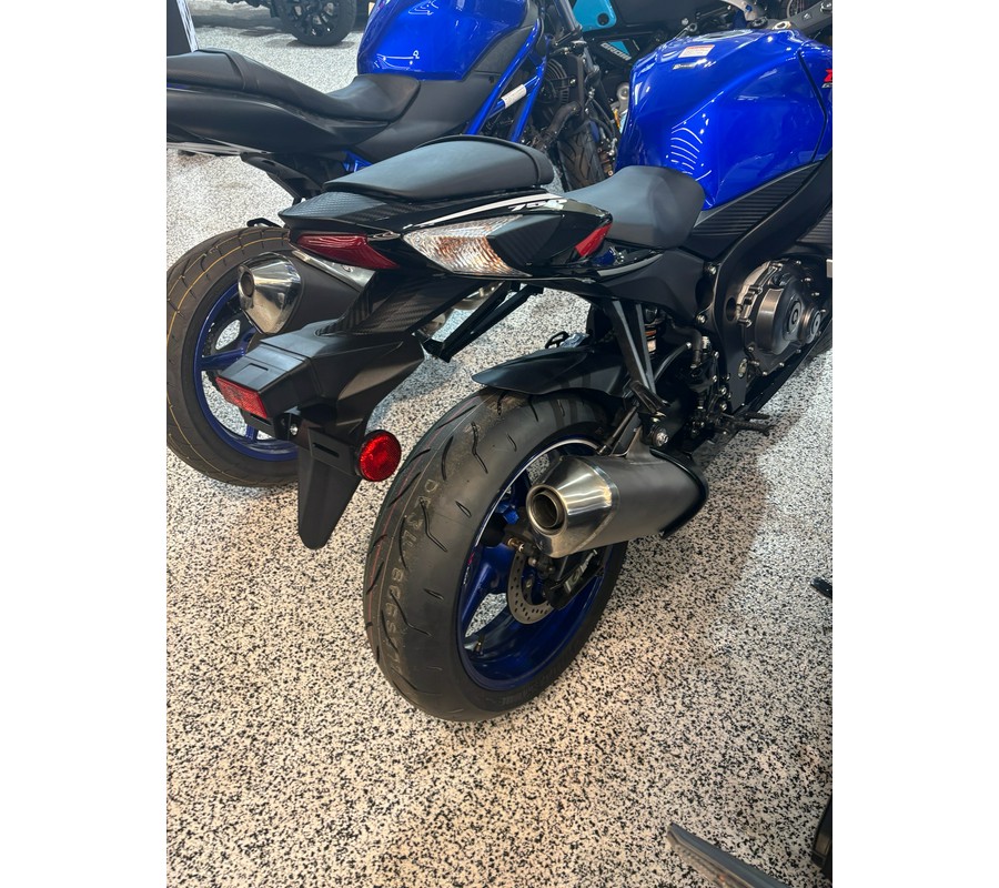 2027 Suzuki GSX-R 750Z 40th Anniversary Edition