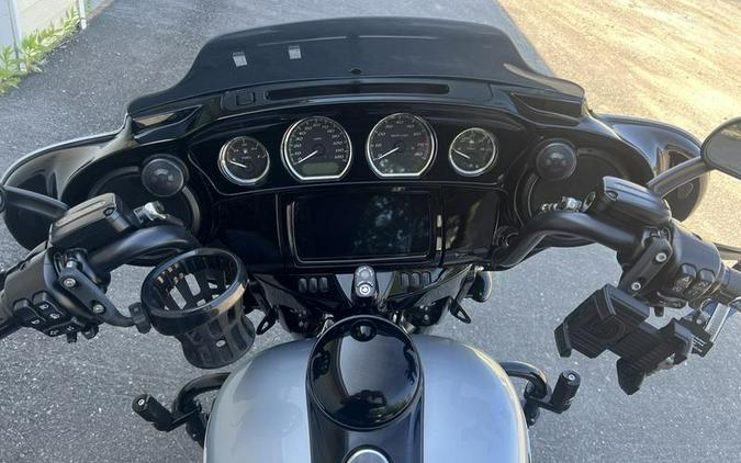 2019 Harley-Davidson® FLHXS - Street Glide® Special