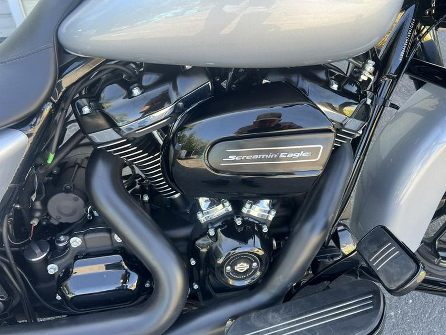 2019 Harley-Davidson® FLHXS - Street Glide® Special