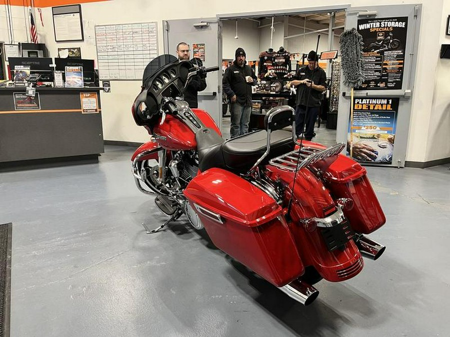 2023 Harley-Davidson® FLHX - Street Glide®