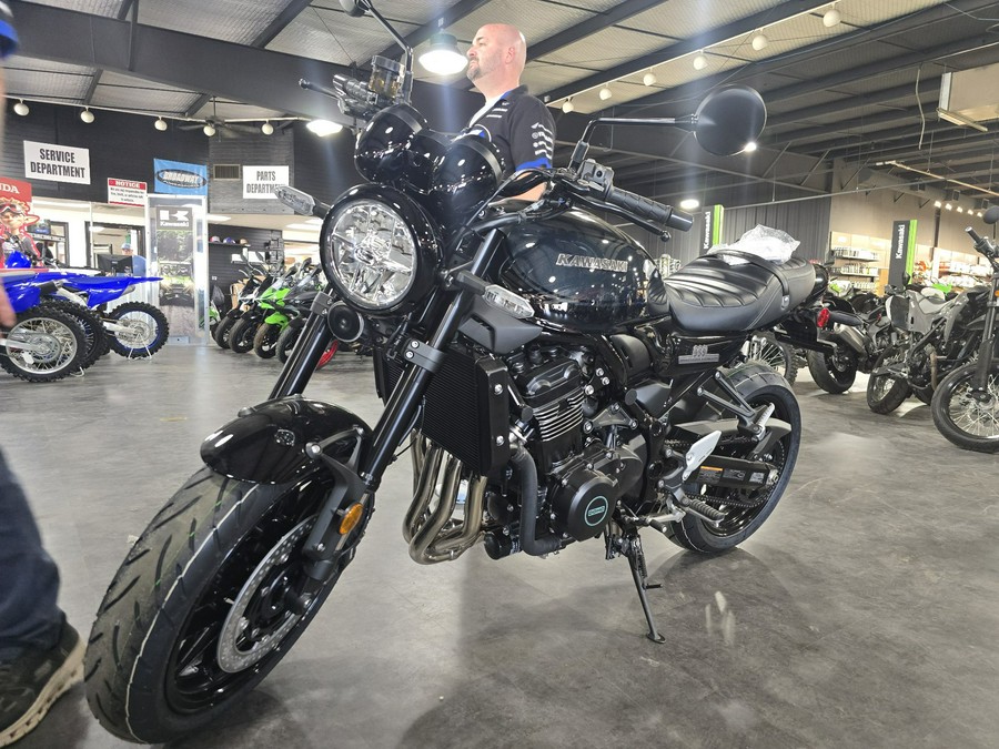 2026 Kawasaki Z900RS ABS