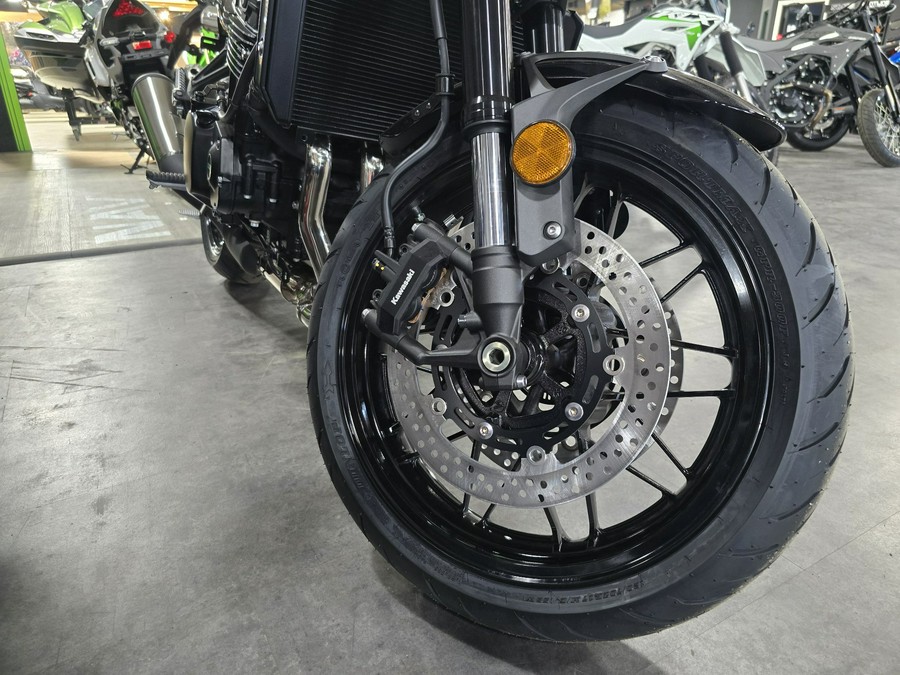 2026 Kawasaki Z900RS ABS