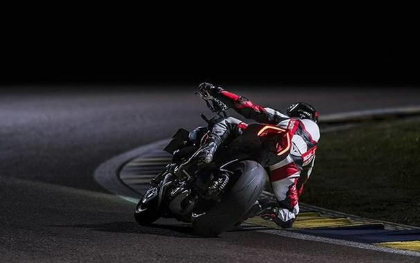 2026 Ducati Streetfighter V4