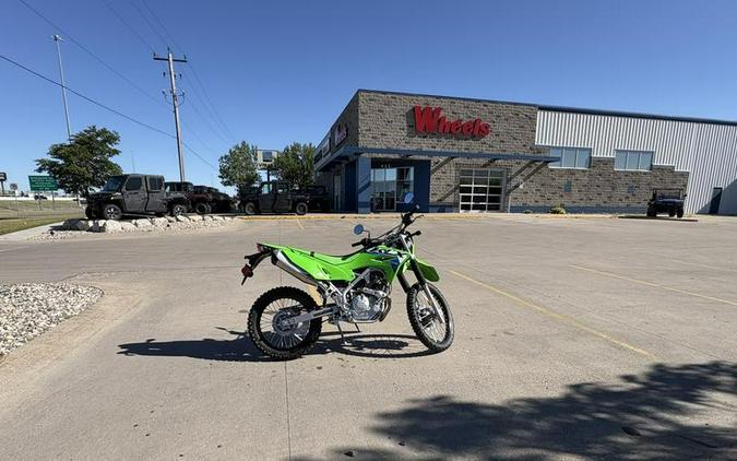 2027 Kawasaki KLX233BVFNN