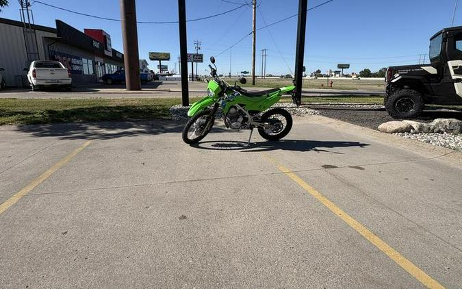 2027 Kawasaki KLX233BVFNN