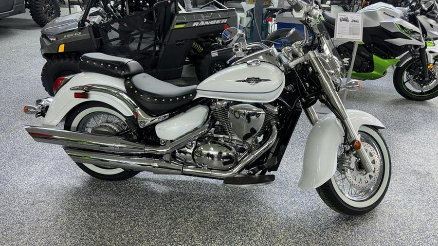 2025 Suzuki Boulevard C50T Special