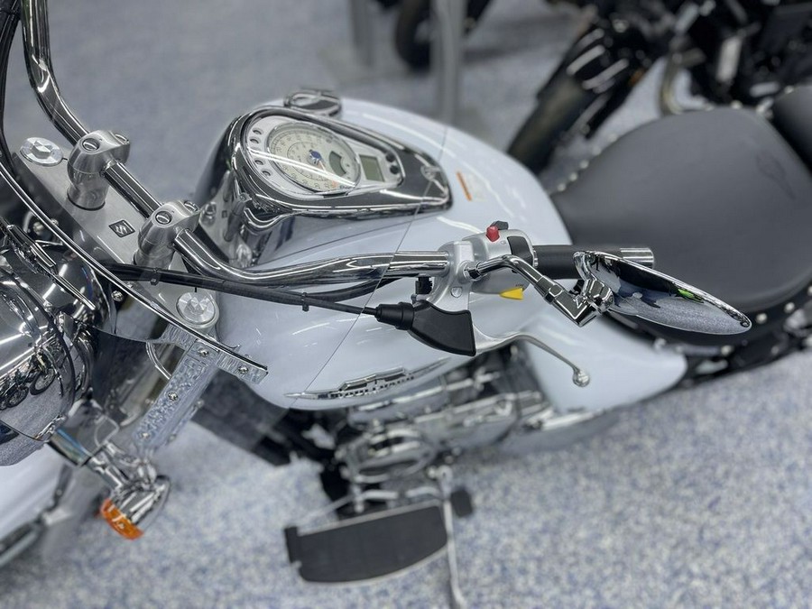 2025 Suzuki Boulevard C50T Special