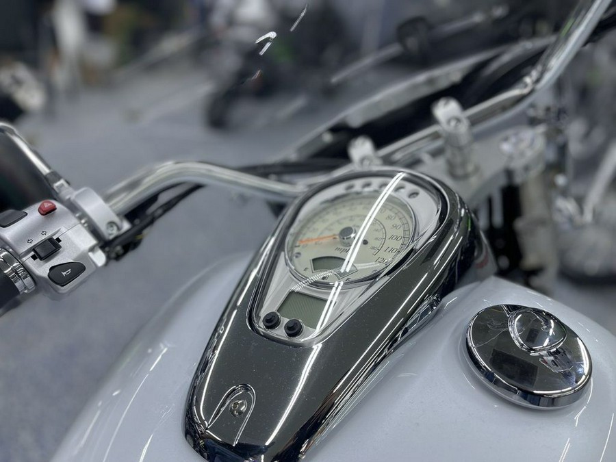 2025 Suzuki Boulevard C50T Special