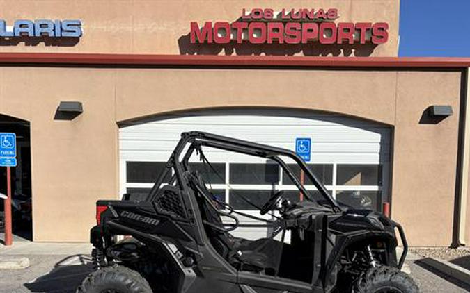 2025 Can-Am Maverick Trail DPS 700