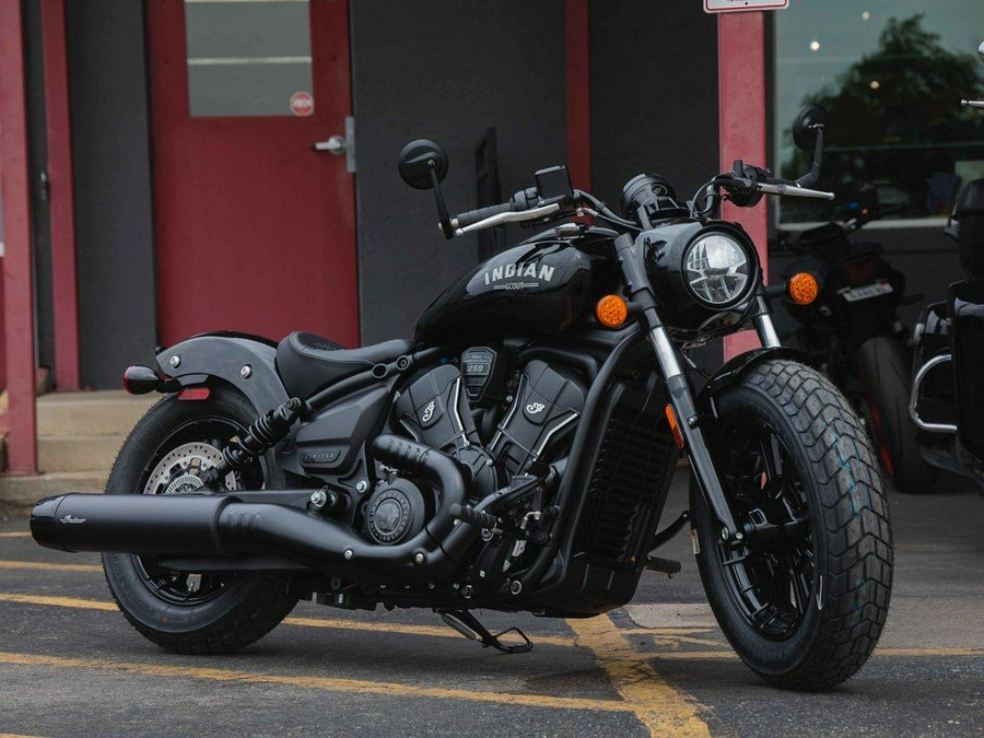 2025 Indian Motorcycle® Scout® Bobber Limited + Tech