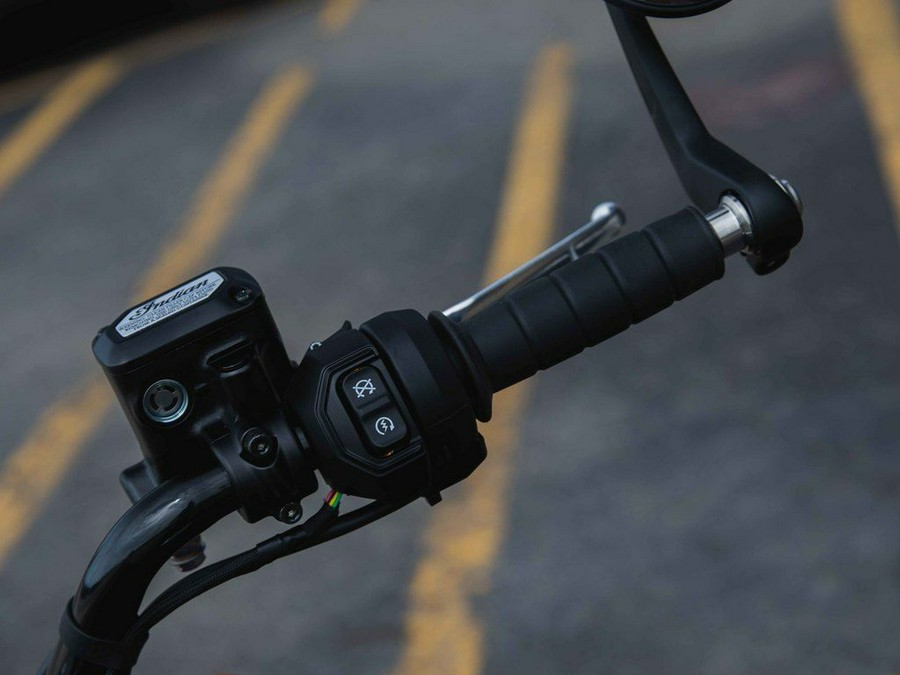 2025 Indian Motorcycle® Scout® Bobber Limited + Tech