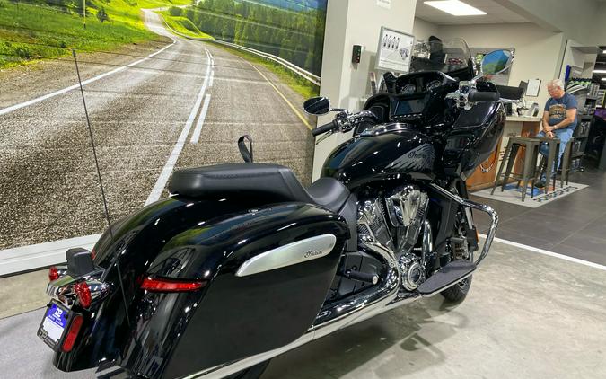 2025 Indian Motorcycle Challenger® Limited 112