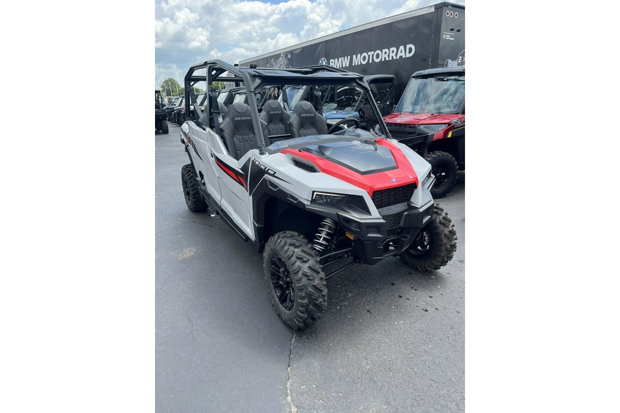 2025 Polaris GENERAL 4 1000 SPORT - GHOST GRAY Sport
