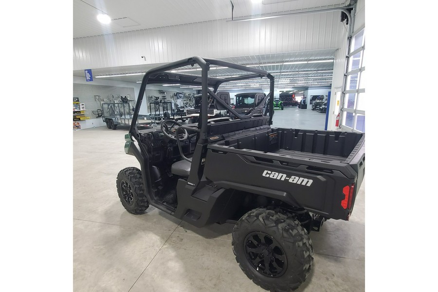 2026 Can-Am Defender DPS HD7
