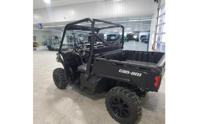 2026 Can-Am Defender DPS HD7