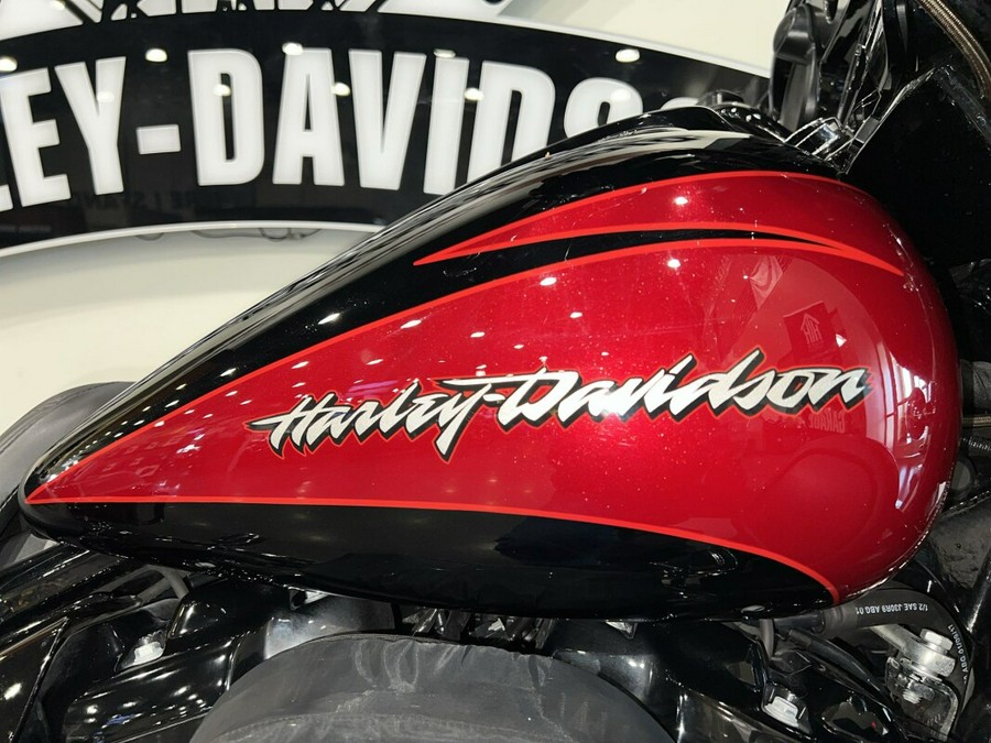 2017 Harley-Davidson CVO Street Glide