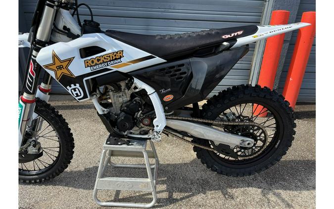 2025 Husqvarna Motorcycles FC 250 FACTORY EDITION