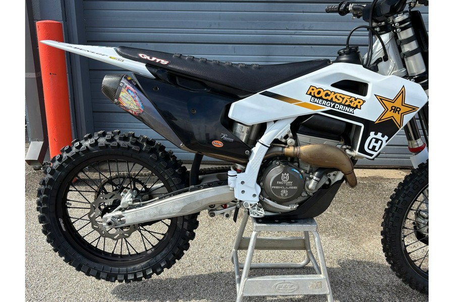 2025 Husqvarna Motorcycles FC 250 FACTORY EDITION