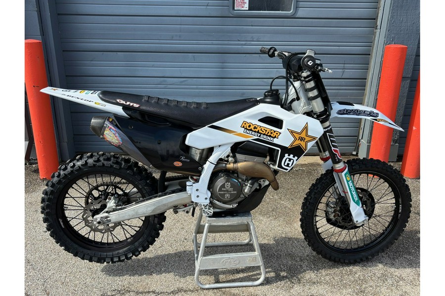 2025 Husqvarna Motorcycles FC 250 FACTORY EDITION