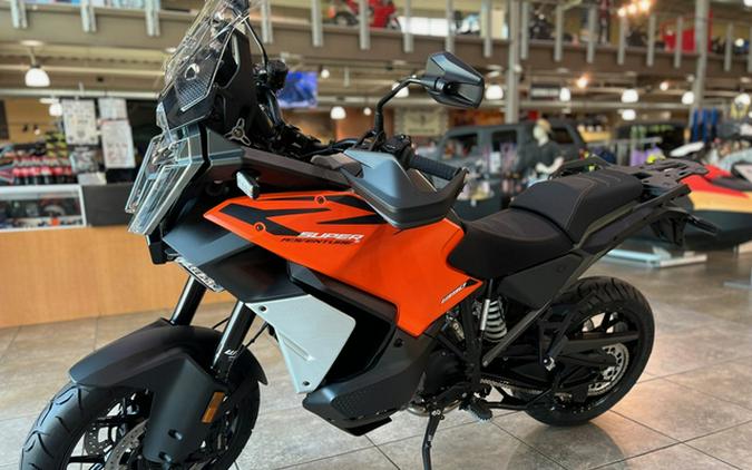 2027 KTM Super Adventure 1390 S EVO