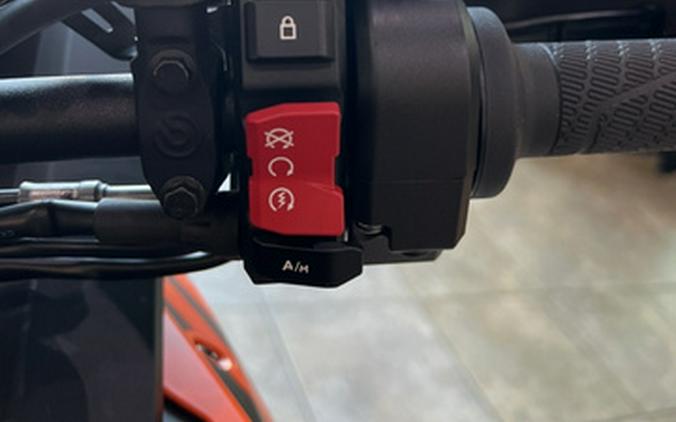 2027 KTM Super Adventure 1390 S EVO