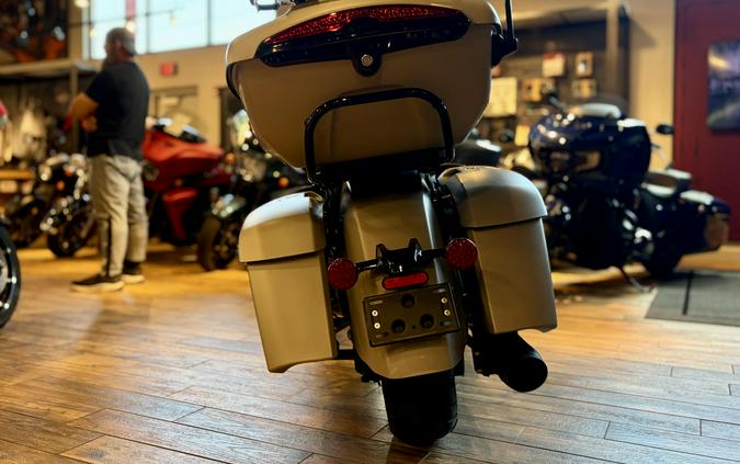 2022 Indian Motorcycle PURSUIT DARK HORSE SLVR QTZ MTLC 49ST