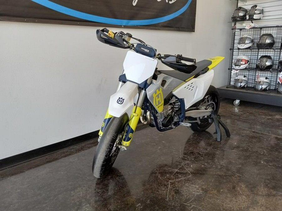 2023 Husqvarna® FS 450