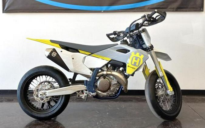 2023 Husqvarna FS 450 First Look [7 Supermoto Fast Facts]