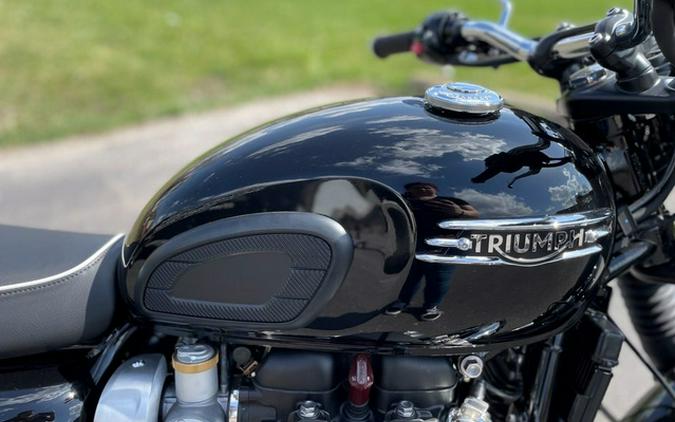 2024 Triumph Bonneville T120 Black Jet Black