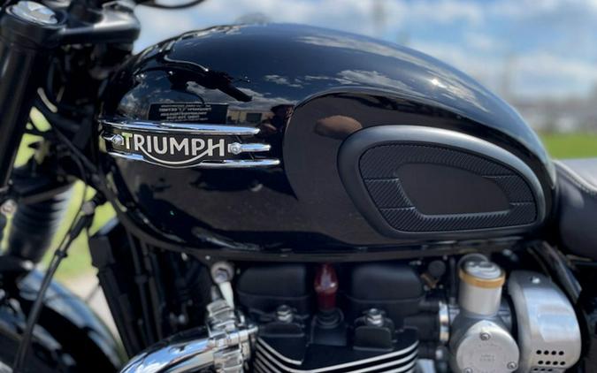 2024 Triumph Bonneville T120 Black Jet Black