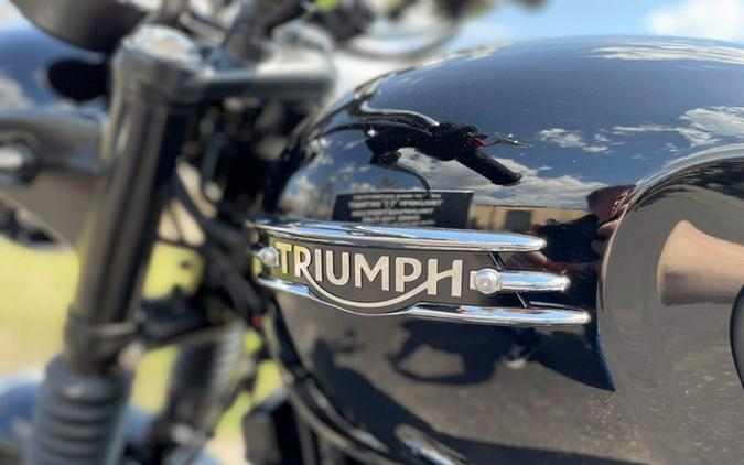 2024 Triumph Bonneville T120 Black Jet Black