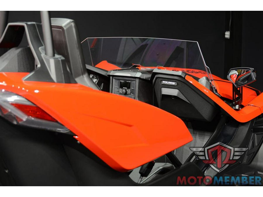 2026 Slingshot S AutoDrive