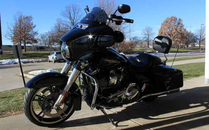 2014 Harley-Davidson® FLHXS - Street Glide® Special