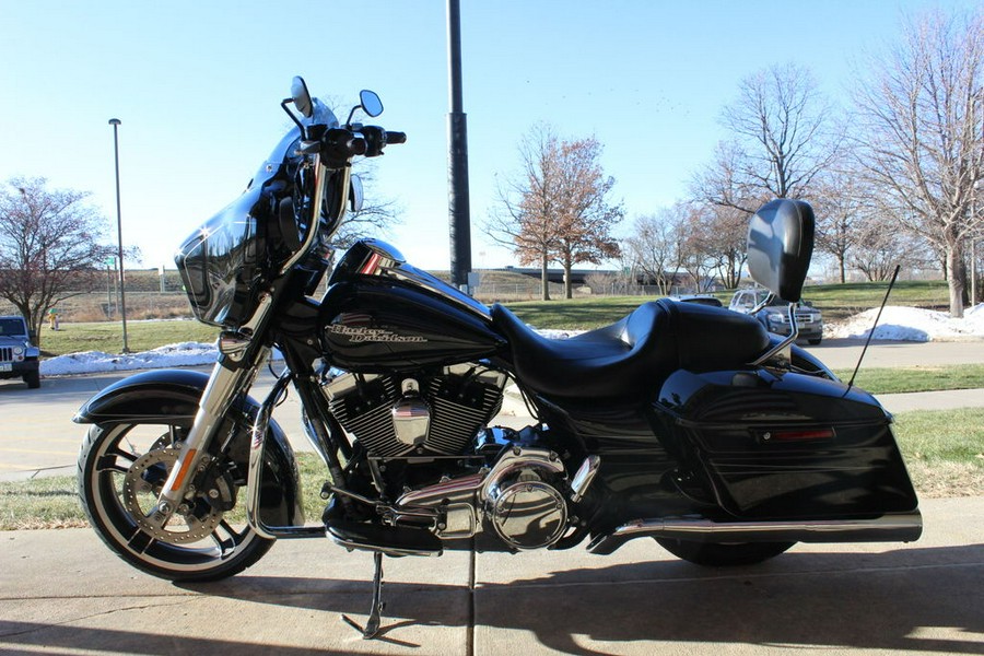 2014 Harley-Davidson® FLHXS - Street Glide® Special